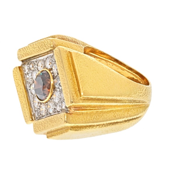 David Webb 18K Yellow Gold Champagne Round Diamond Cocktail Ring - Picture 2 of 5